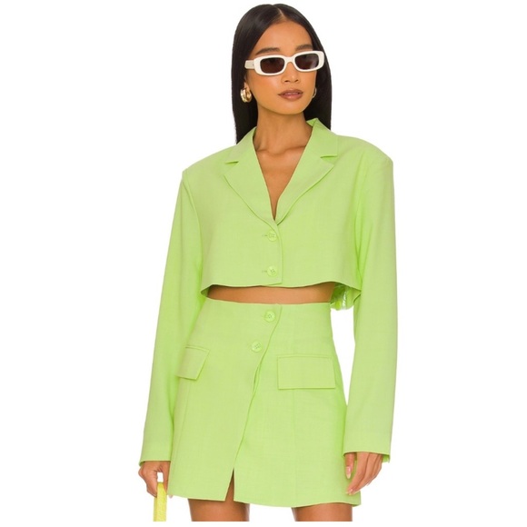 WeWoreWhat Jackets & Blazers - WeWoreWhat Cropped Lime Green Long Sleeve Collar Blazer XL